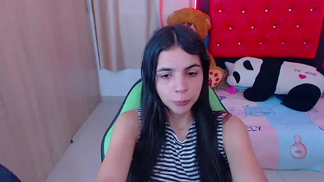  elenna online show from February 2025 05:37:01 PM