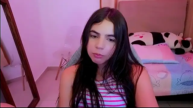  elenna online show from March 2026 06:13:01 PM