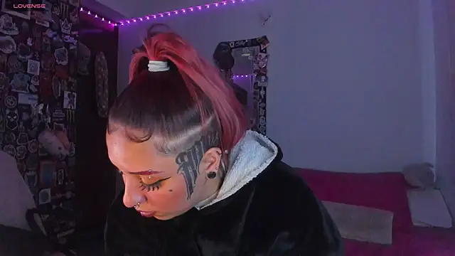 Snapshot of Jessie_williams chatting on January 2025 08:16:01 PM Jessie williams online show from January 2025 08:16:01 PM