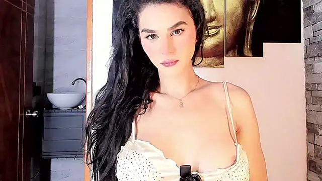 Snapshot of little_tsgirl_ chatting on June 2026 11:17:02 PM little tsgirl online show from June 2026 11:17:02 PM