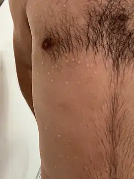 Snapshot of Bigclitlover69 chatting on November 2025 11:10:02 AM Bigclitlover69 online show from November 2025 11:10:02 AM