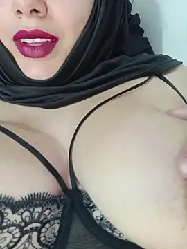 Snapshot of Deina_bunny chatting on June 2026 03:09:02 AM Deina bunny online show from June 2026 03:09:02 AM