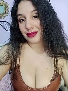 Snapshot of Deina_bunny chatting on July 2026 11:43:02 PM Deina bunny online show from July 2026 11:43:02 PM