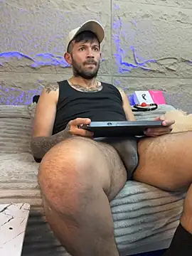 Snapshot of jonathan_rivers chatting on April 2026 07:49:01 PM jonathan rivers online show from April 2026 07:49:01 PM