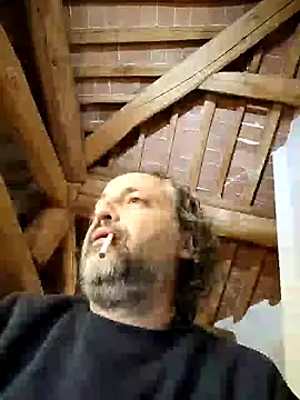 Snapshot of woww791 chatting on January 2025 11:05:02 PM woww791 online show from January 2025 11:05:02 PM