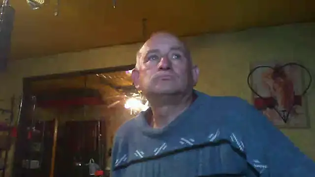 Snapshot of jeanlulu chatting on September 2025 07:52:01 PM jeanlulu online show from September 2025 07:52:01 PM