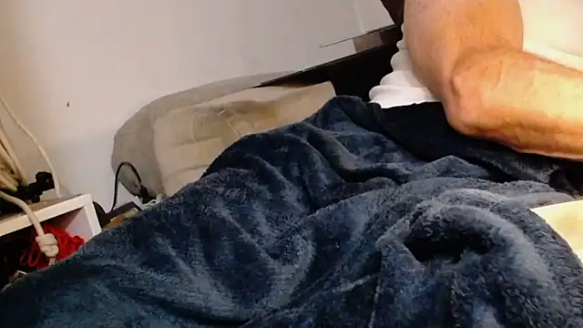 mike30nbg online show from January 2025 08:49:02 PM