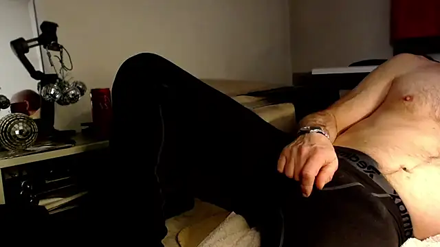 mike30nbg online show from February 2025 08:50:01 PM