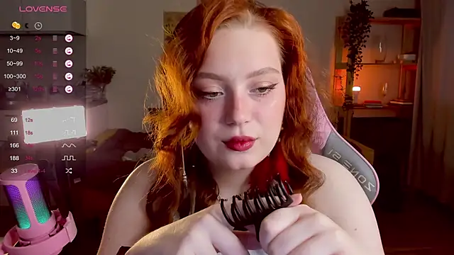 Sofy Benson online show from November 2025 12:31:02 PM