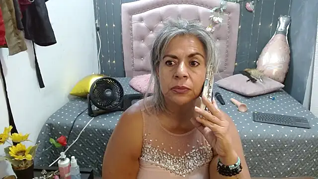 lalisha 96 online show from April 2026 12:43:02 AM