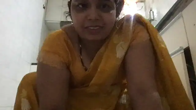 Riyasingh9 online show from April 2026 03:26:01 AM