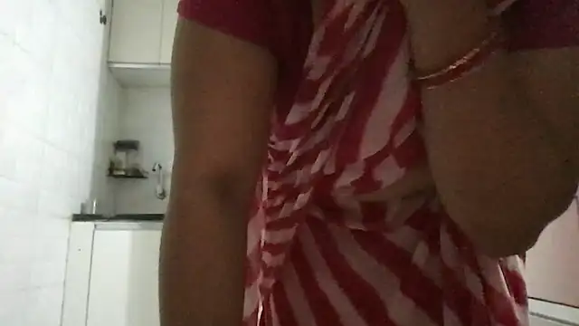 Riyasingh9 online show from July 2026 04:05:01 AM