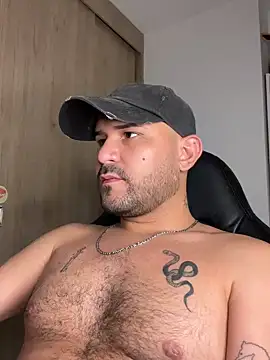 nicolas cox online show from January 2025 06:31:02 AM