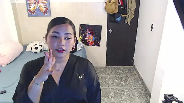 luciana keating online show from March 2026 01:56:02 AM