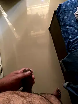 Rahuldhe22 online show from October 2025 06:35:02 AM