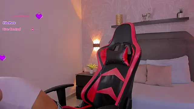 cora 22 online show from October 2025 12:53:02 PM