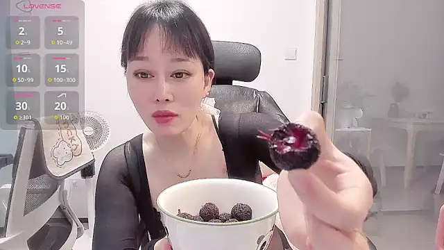 Vivian-6 online show from June 2026 02:24:02 AM