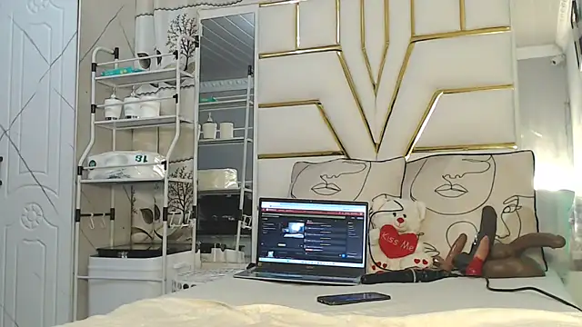 SexyyNana online show from March 2026 02:15:01 AM