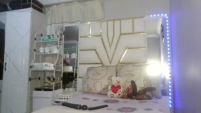 SexyyNana online show from March 2026 04:08:02 AM