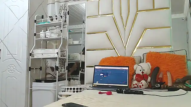 SexyyNana online show from March 2026 01:33:02 AM