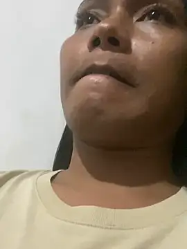 Topangel69 online show from May 2026 04:24:01 PM