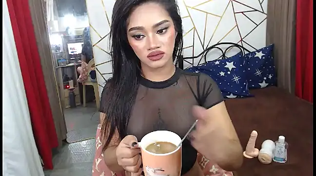 Snapshot of WildTsYhannaUncut chatting on February 2025 02:21:01 PM WildTsYhannaUncut online show from February 2025 02:21:01 PM