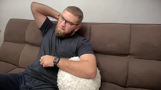 Bear bear  online show from December 2024 01:54:02 PM