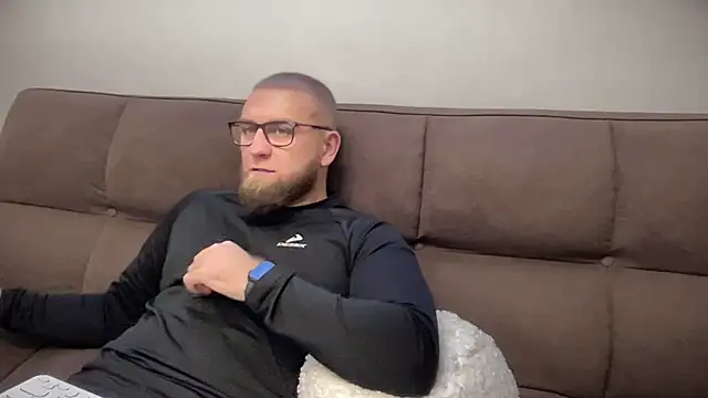 Bear bear  online show from December 2024 12:57:02 PM