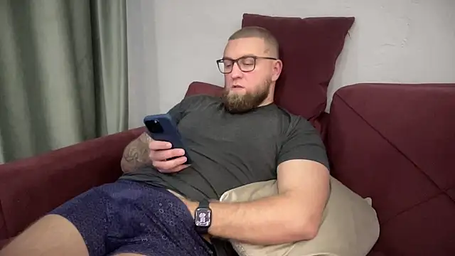 Bear bear  online show from January 2025 12:51:02 PM