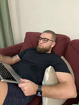 Bear bear  online show from February 2025 11:48:02 PM