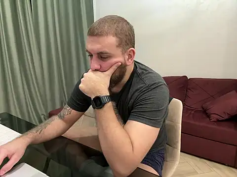 Bear bear  online show from March 2025 10:55:02 PM