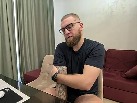 Bear bear  online show from March 2025 04:57:02 AM