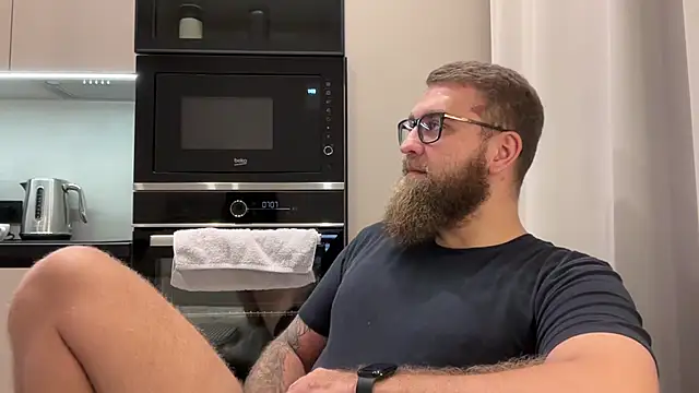 Bear bear  online show from November 2025 01:47:02 PM