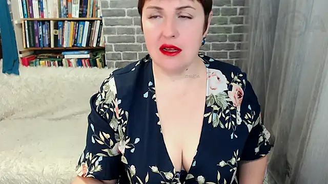 Rainbow lady online show from November 2025 04:01:01 AM