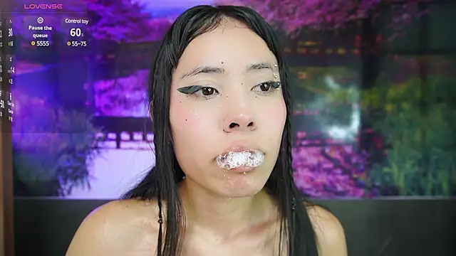 miss  maria online show from February 2025 12:08:02 AM