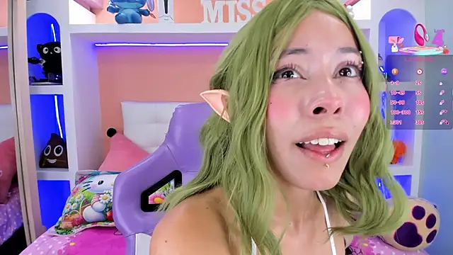 miss  maria online show from March 2025 04:02:01 PM