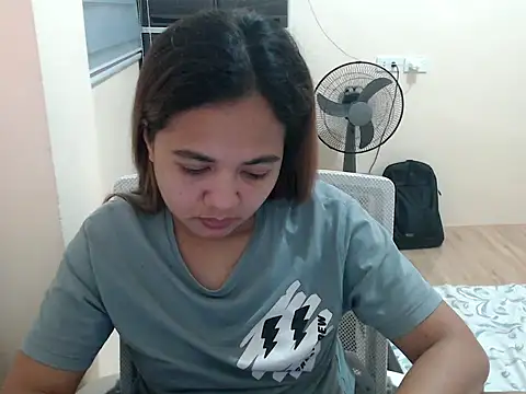 xTheLastVIRGINx online show from January 2026 03:27:01 PM