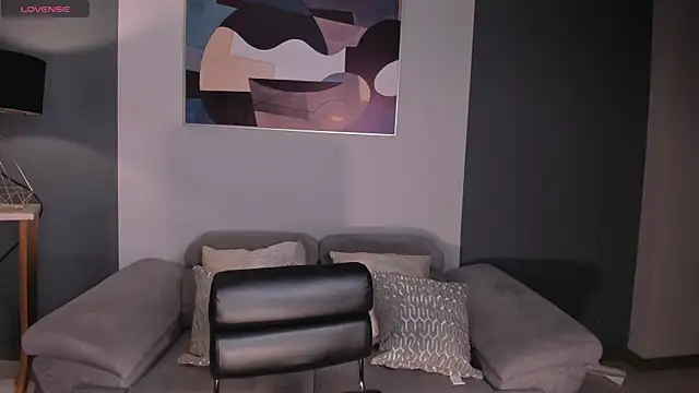 JuanitaClay online show from February 2025 12:16:02 PM