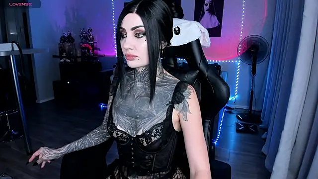 Snapshot of RachelQueen_ chatting on July 2026 10:03:01 AM RachelQueen online show from July 2026 10:03:01 AM