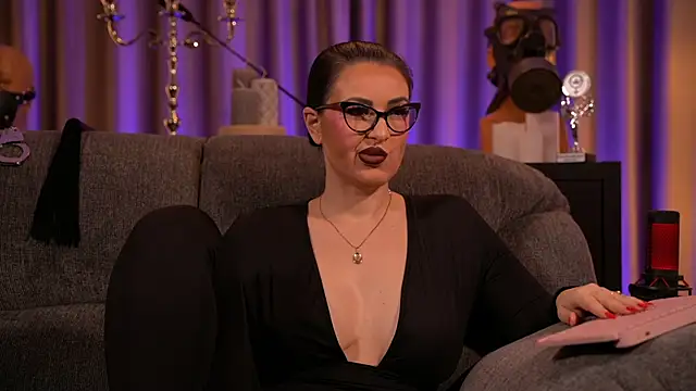 kelly kent online show from February 2025 12:17:01 AM