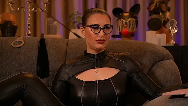 kelly kent online show from October 2025 09:39:01 PM