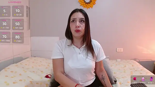 Freyja soh online show from October 2025 08:07:01 PM