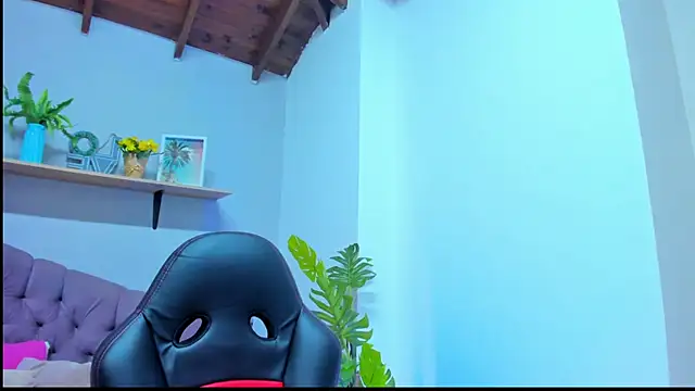 Gretta Queen online show from March 2026 06:22:01 PM