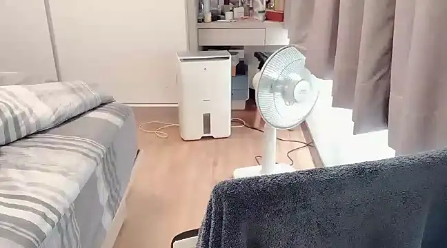 tw yaya online show from March 2025 02:04:01 AM