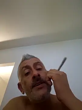 cuci45 online show from November 2025 07:54:01 PM