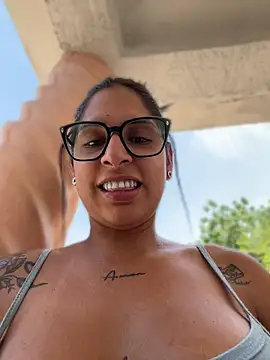 Snapshot of charlotte_stevenss_ chatting on April 2026 05:39:01 PM charlotte stevenss online show from April 2026 05:39:01 PM