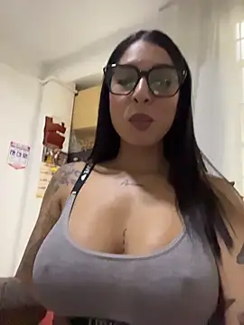 Snapshot of charlotte_stevenss_ chatting on June 2026 03:46:02 PM charlotte stevenss online show from June 2026 03:46:02 PM