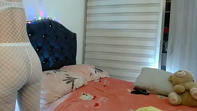 gooddes303salome online show from November 2025 04:18:02 AM