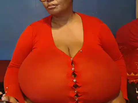 CUTEFIRMMELONSS online show from February 2025 12:45:02 PM