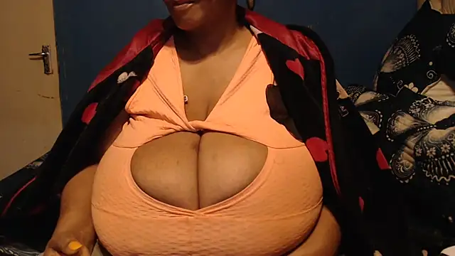 CUTEFIRMMELONSS online show from September 2025 06:33:02 PM